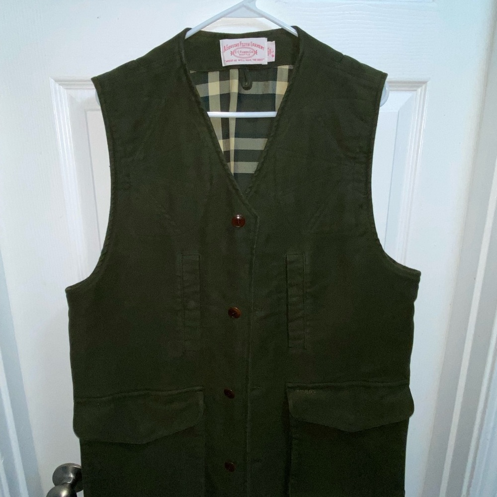 Filson Green Vest with Durable Fabric and Plaid Lining